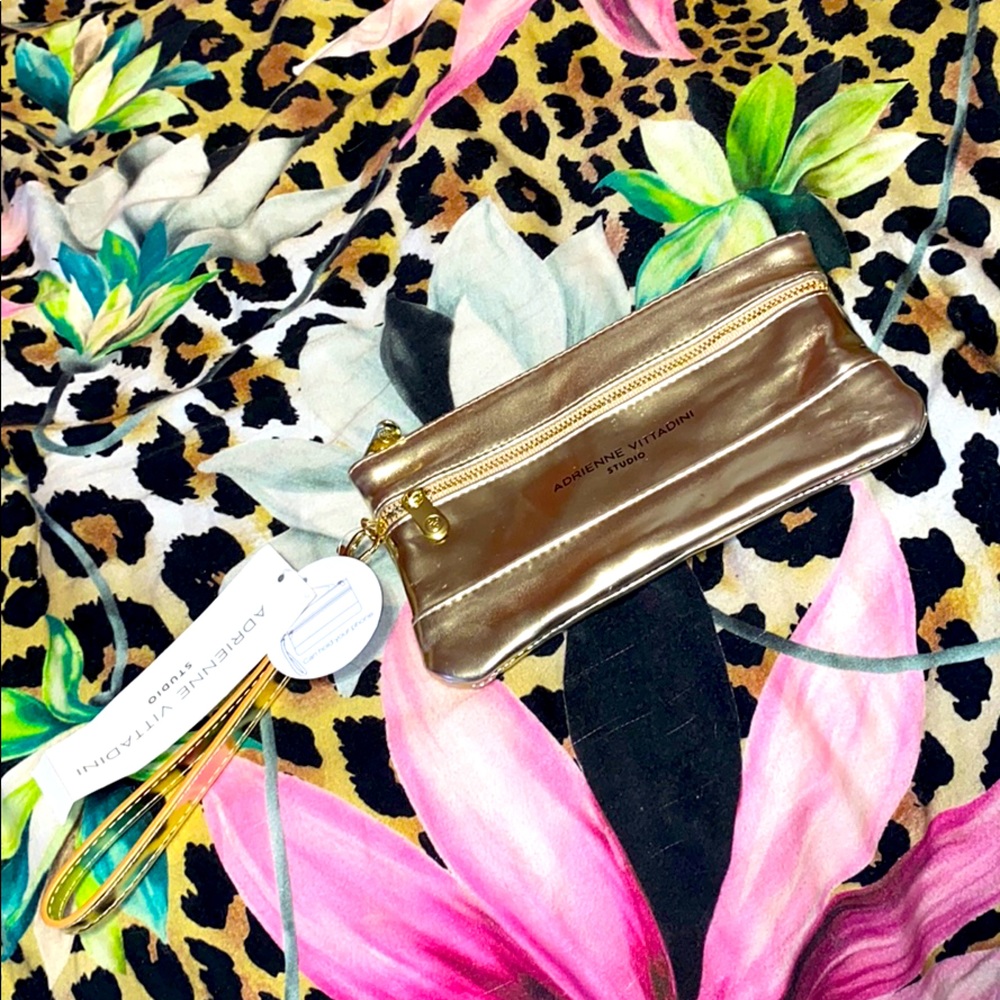 Adrienne Vittadini Studio RFID wristlet NWT